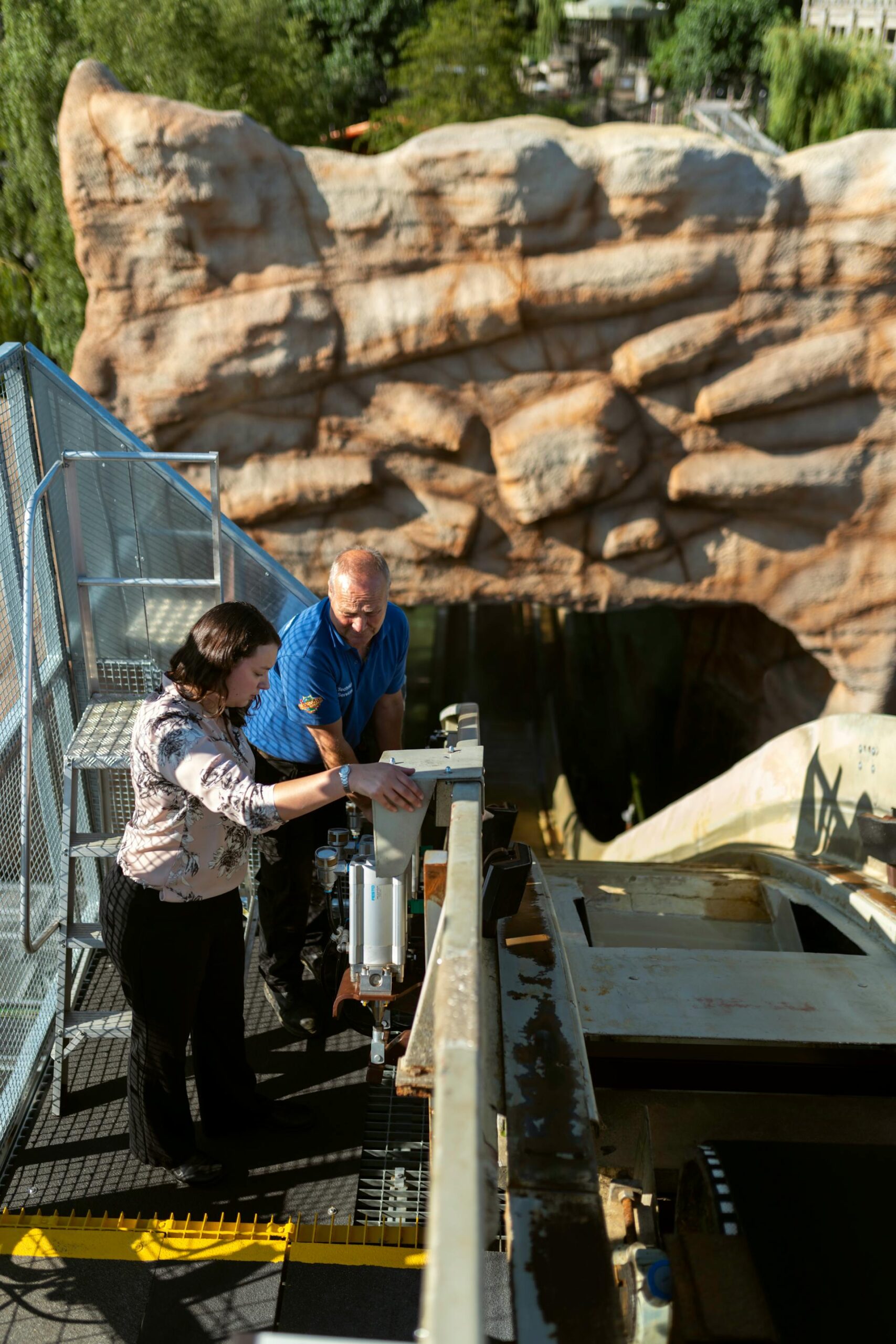 Theme Park Suppliers